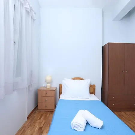 公寓 Fioraki Place By Corfu Escapes *